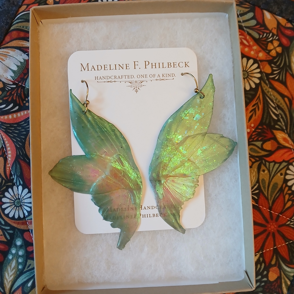 Iridescent Green Fairy Wing Earrings Made By Madeline F. Philbeck - New OOAK - Picture 5 of 5